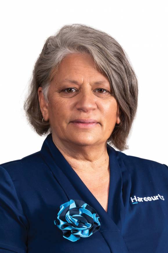 Tanya Bradford-Robinson
